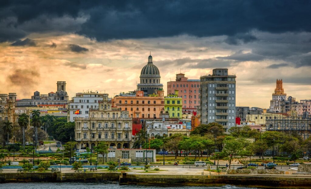 10 Must-See Sights on Your Havana Tour - A Comprehensive Guide ...